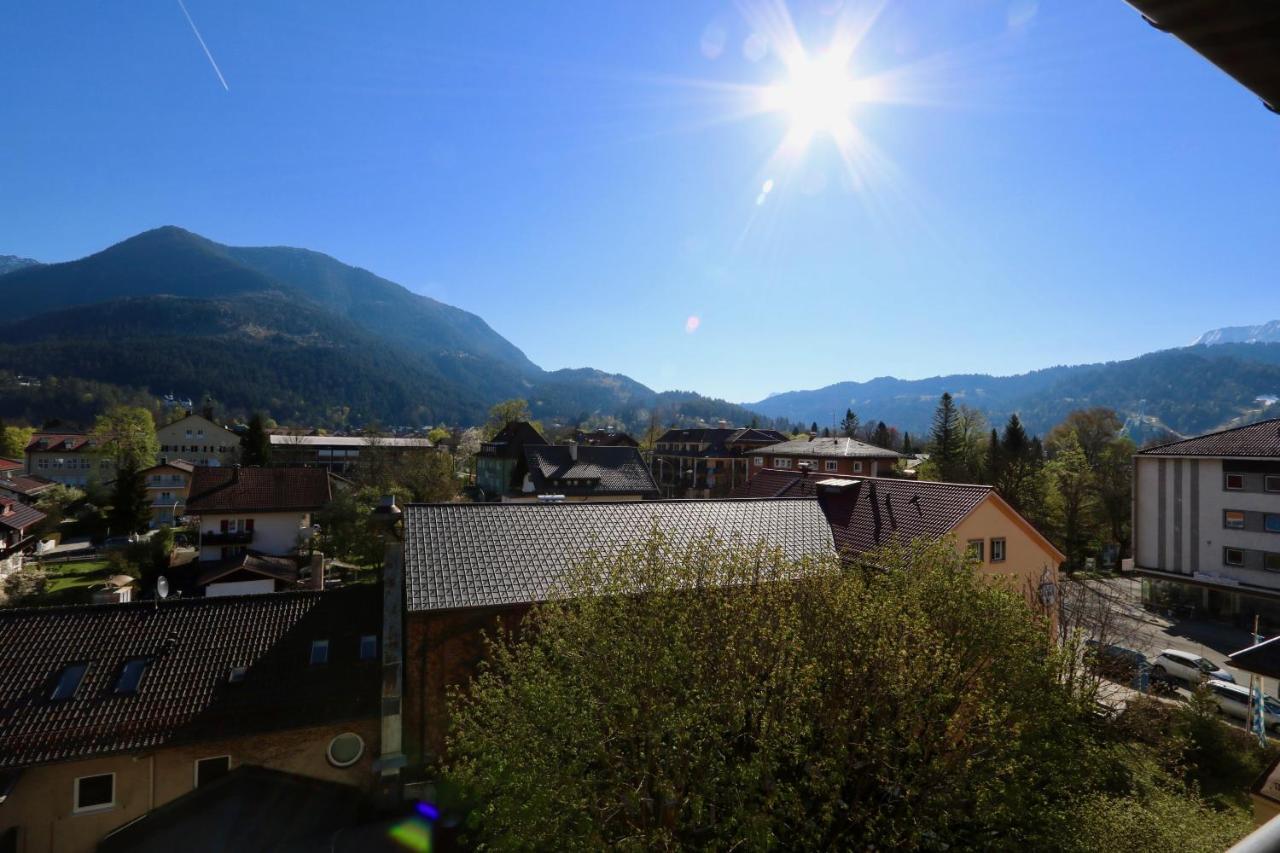 Central Pearl Apartment Garmisch-Partenkirchen Exterior photo